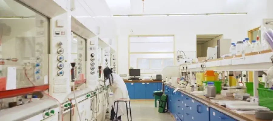 An empty teaching lab