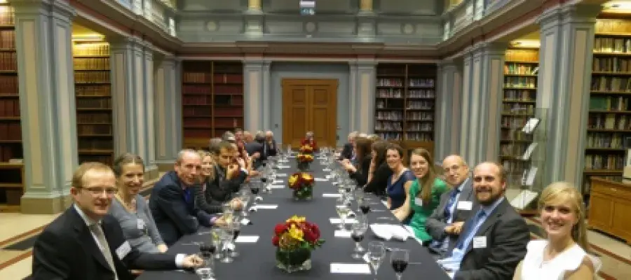 Alumni at a dinner