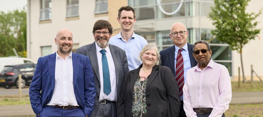 Sunamp MacRobert photo L to R Maurizio Zaglio, Andrew Bissell, Dr David Oliver, Susan Lang-Bissell, Prof. C.