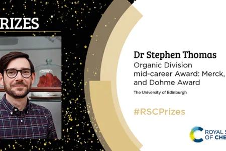 Winners annoucements_Prizes_Thomas