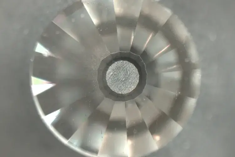 Indenting a gasket