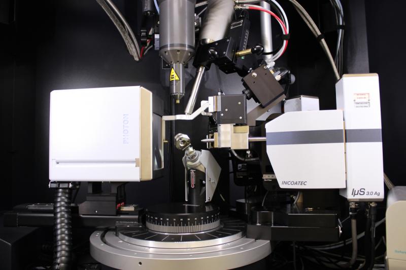 Merrill-Bassett Diamond Anvil Cell
