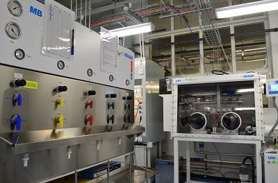 Glovebox