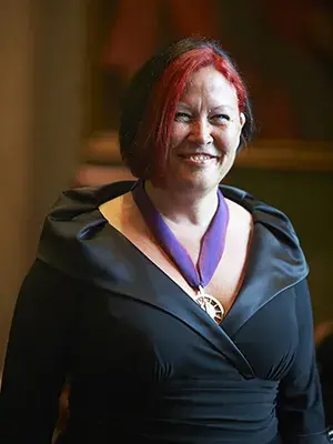Lesley Yellowlees