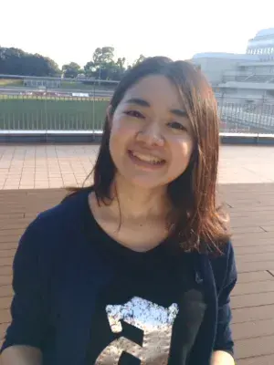 ellie-tanaka.