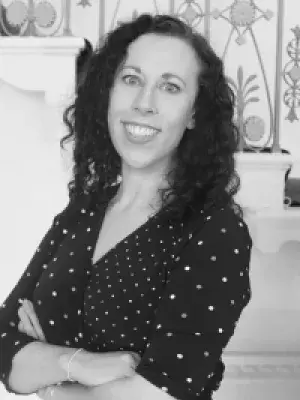 Dr Jenni Garden