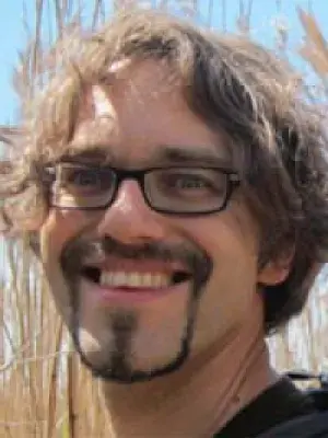 Dr Adam Kirrander 