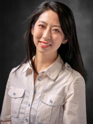 Headshot of Yu Hue